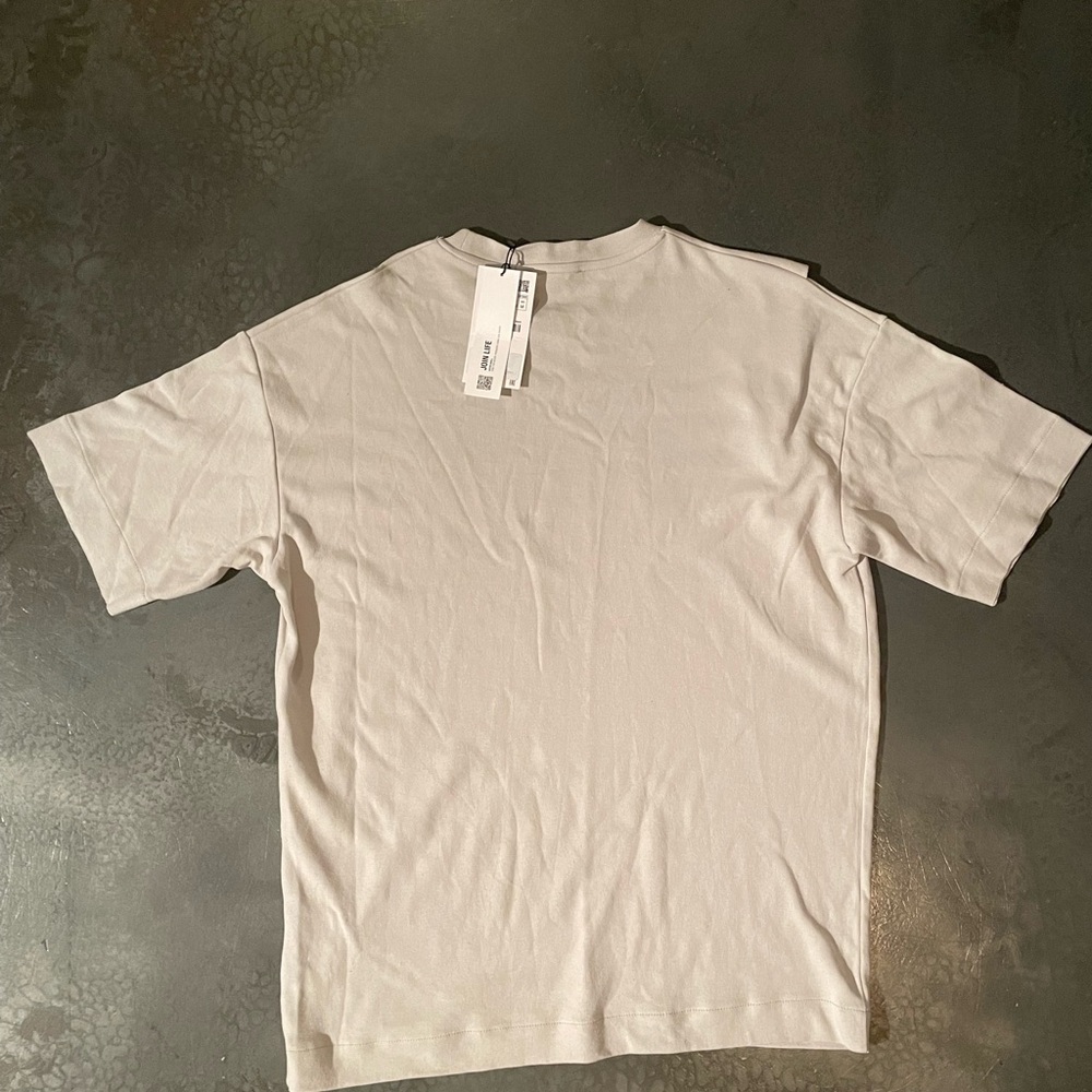 Zara Men's Cream Grey Short Sleeve Tee - Picture 3 of 4